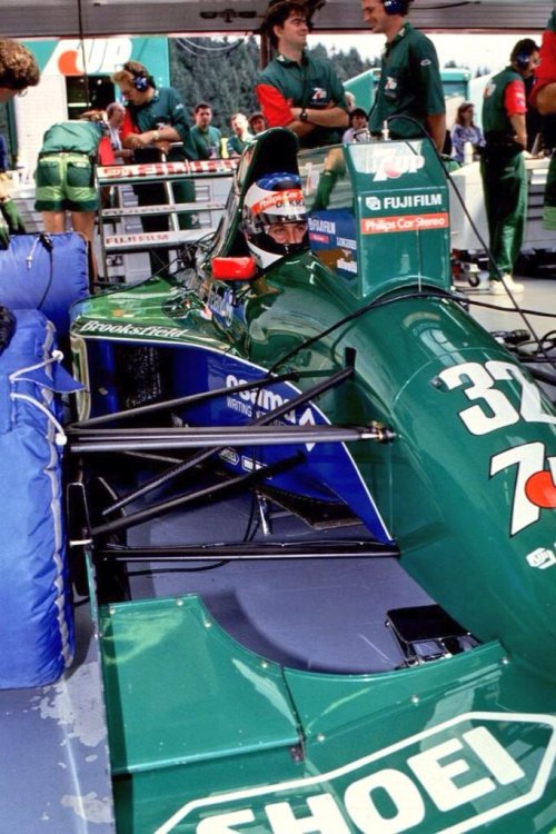 itsbrucemclaren:    F1 debut with Jordan at the 1991 #BelgianGP. #KeepFightingMichae  