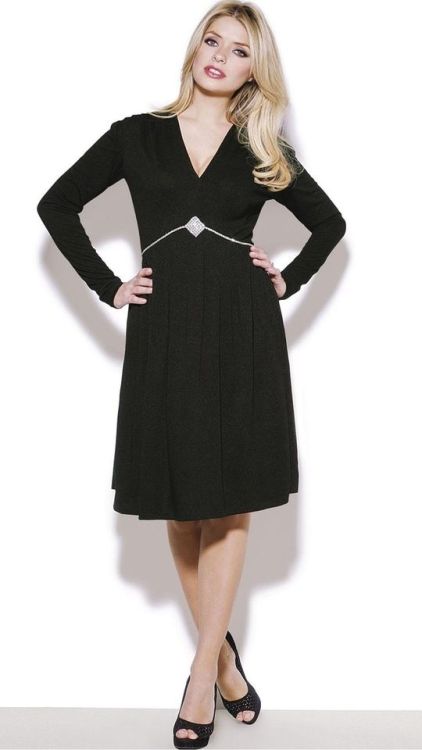 Celebrity, black dress, Holly Willoughby, 1080x1920 wallpaper @wallpapersmug : bit.ly/2EBfd6v