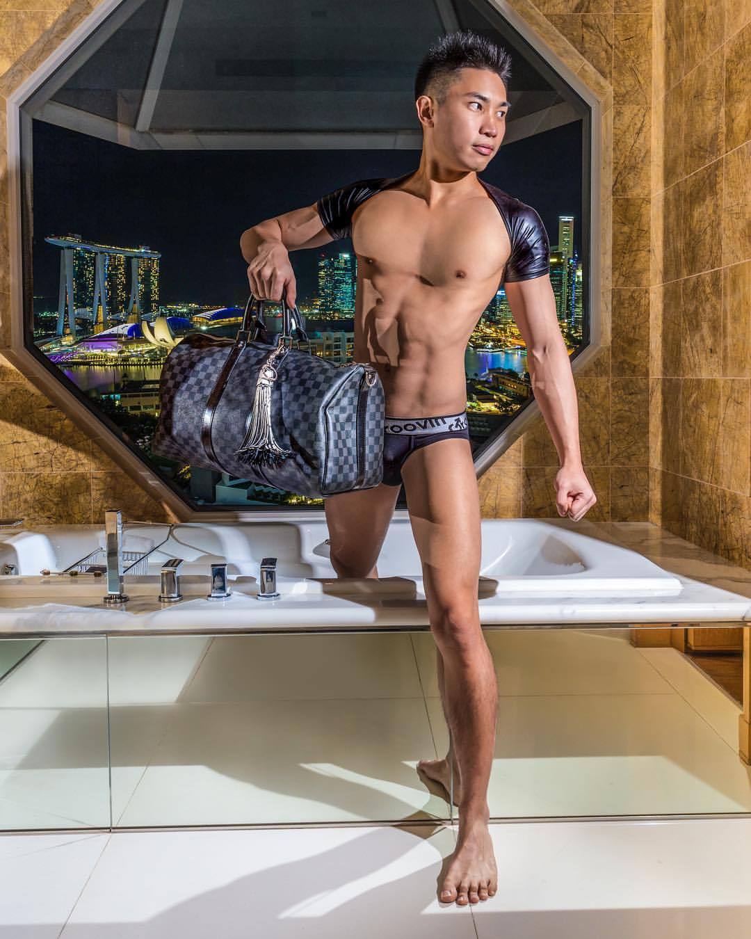 luxaiophotography:As we approached the end of the shoot my mind was racing for that
