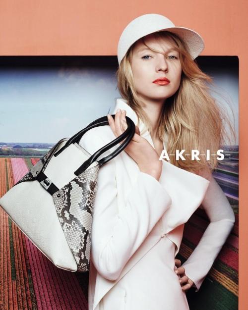 Akris Resort 2016