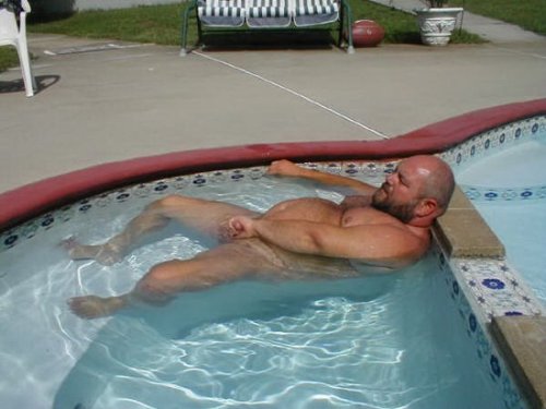 Porn Pics gay pool cub