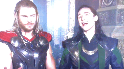 farbenfrei:  THOR AND LOKI ON SET x 