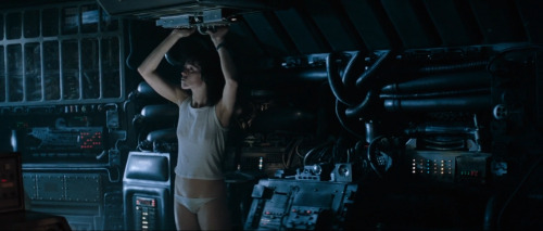 Halloween Series Alien, 1979 Director - Ridley ScottCinematography - Derek Vanlint