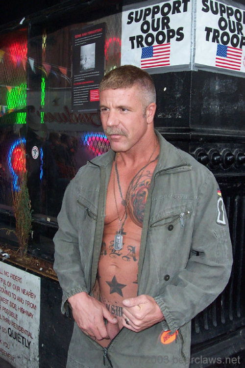 italtopcop:  Is this Donnie Russo? Thank you for following me. I am currently at 10,611. Appreciate all the support. 