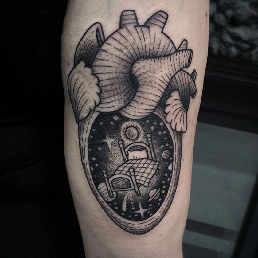 thievinggenius:  Tattoo done by Susanne König. https://instagram.com/suflanda/?hl=en
