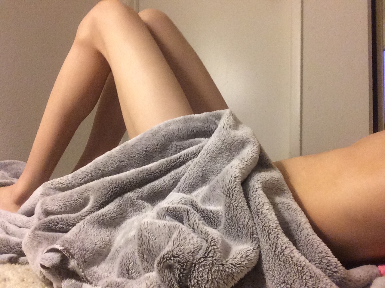 cherry-giggles:  Laying around with my blankey.   lucky blankey