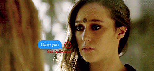 panagiota-k: #clexa + texting your girl - insp. 1/?