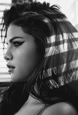 l3aka:  theyoleauxist-blog: Beauty of Selena.