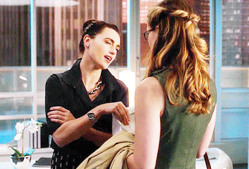 haulet:Lena “I don’t think I could flirt more aggressively if I tried” Luthor