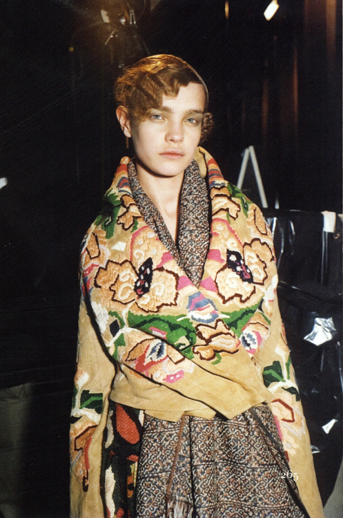 cotonblanc:Fashion Show Nº40, Women’s Collection Fall–Winter 2002–2003“As a stylist for Dries,