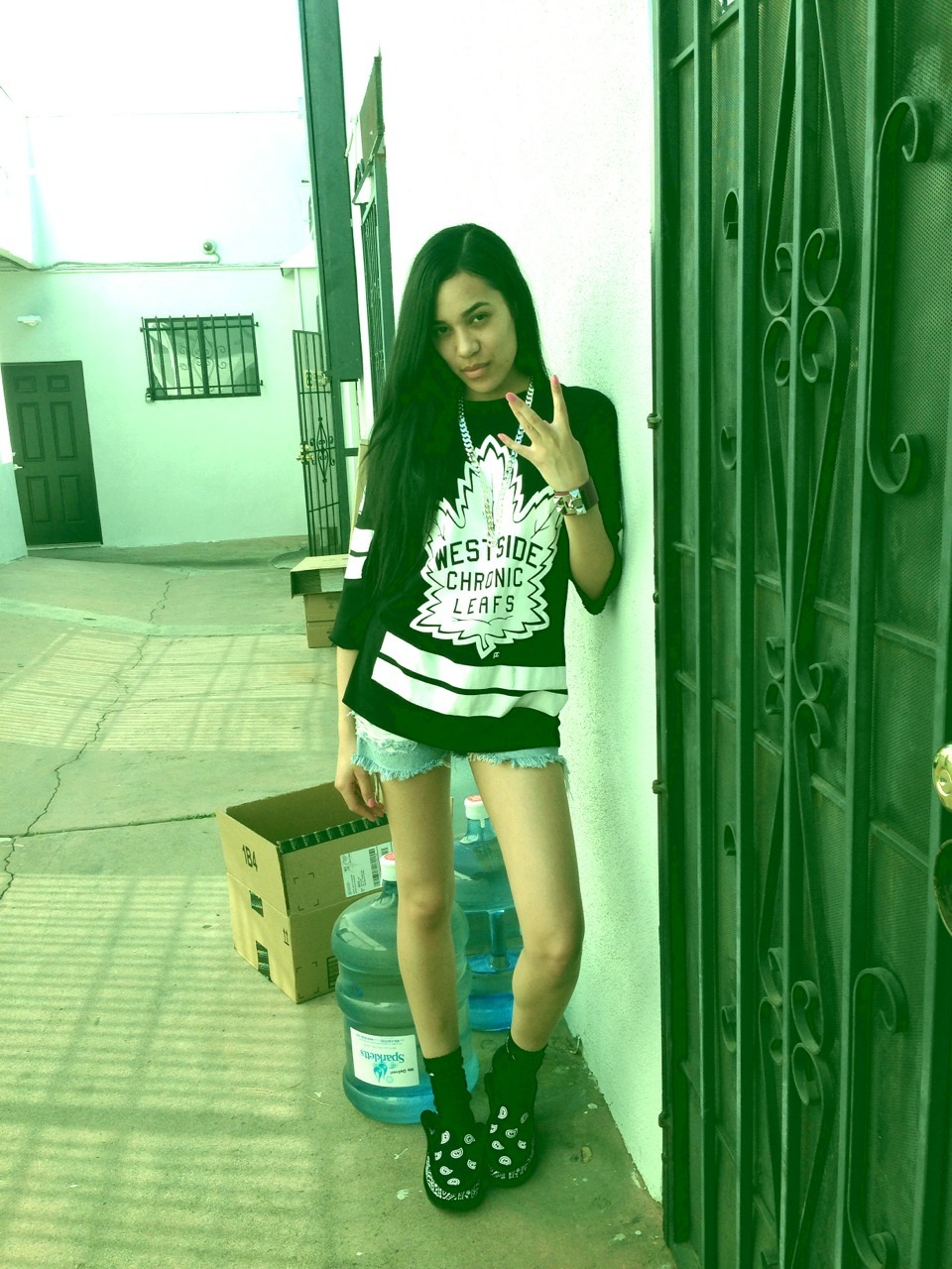 ALEALI MAY