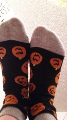 Got me some pairs of Halloween socks today