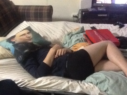 kellynkupcake: My fiancé feel asleep with my Loki pillow over his face and this is 