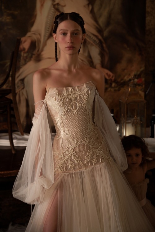 Kim Kassas Couture | Bridal Spring 2023Collection: Oh RomeoGown: Juliet