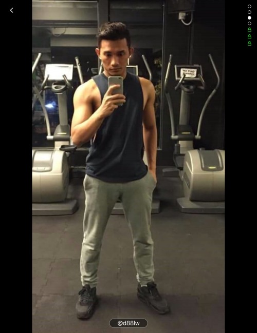 loveguyblog: abangshah1983: abgmatang: tomjerry1100: farizbad: khanaz: asianboy828: #gaymelayu #gayb