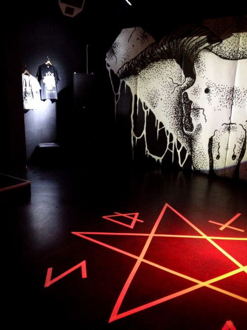 Gozer Visions Exhibition at VOID / Rocket Milano // Milano + 20 November 2014 +