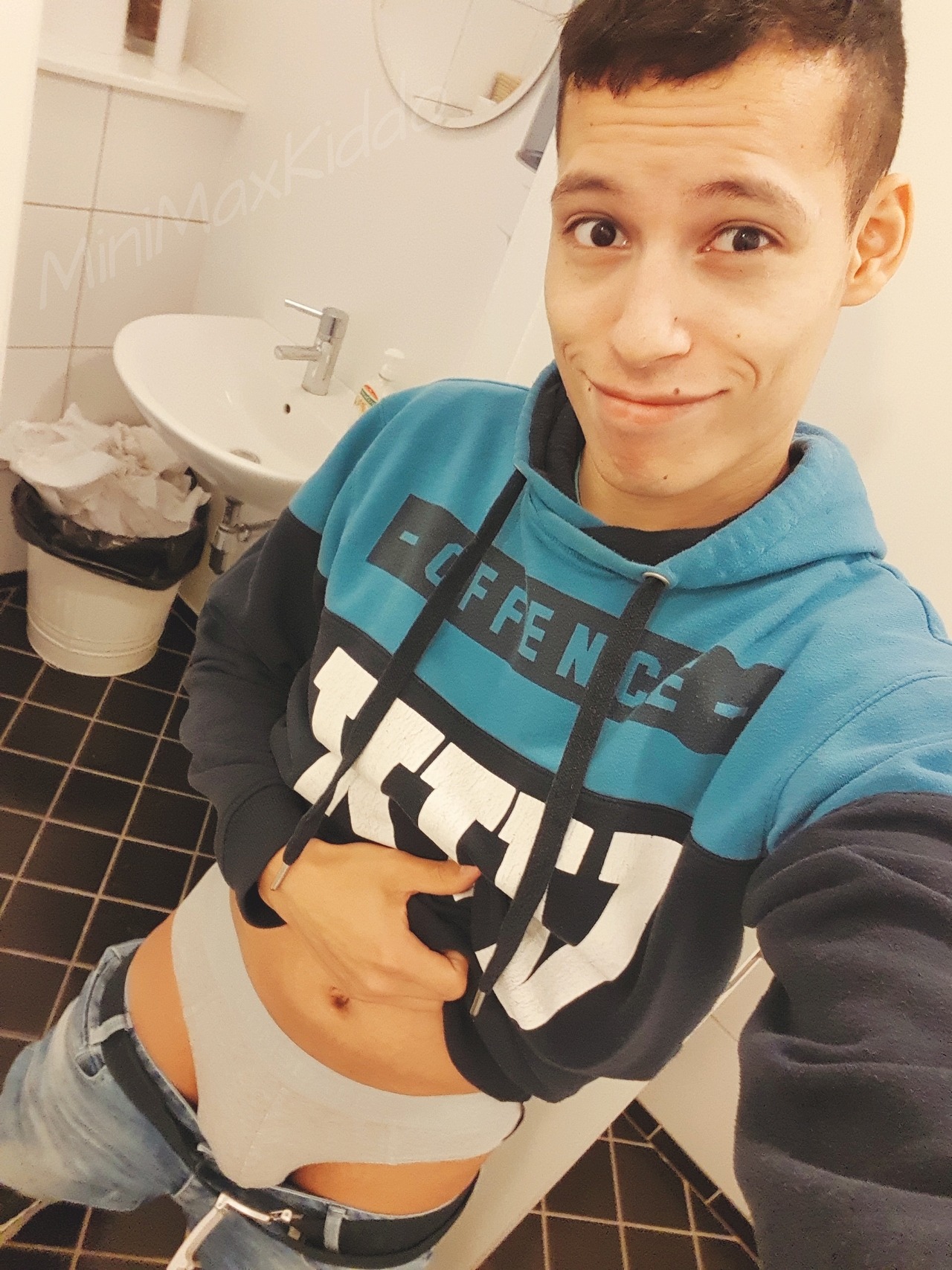 minimaxkiddo:Hehe im wearing big boy undies to work 