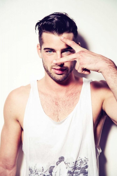 hotmalemodel:  Follow Hot Male Model for more hot guys! 