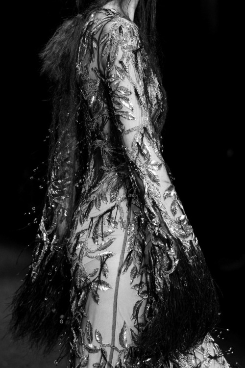 le-monde-sans-couleur - Alexander McQueen F/W 2017