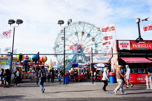 back to summer. coney island. brooklyn. new york. 26 09 2015. 