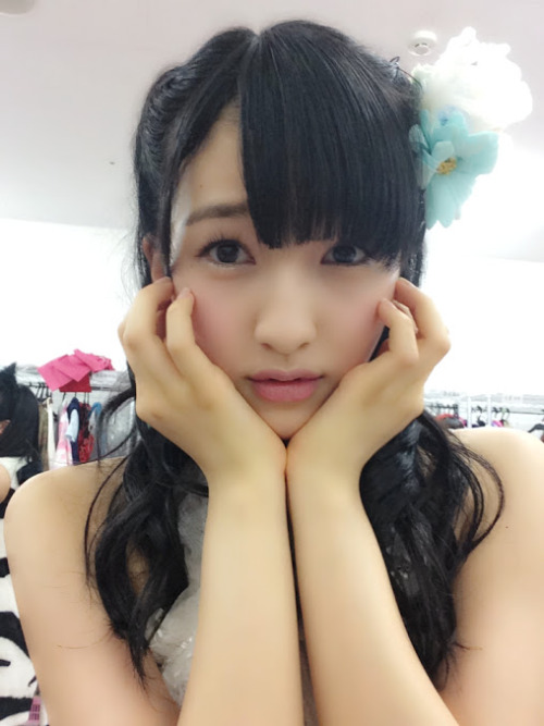 akibeya:  こんばんめるるん♪ めるです。 青春ガールズ公演終わりましたぁ めるこーる、めるうちわ など。。。 皆さんありがとうございました(｡>ω  田島芽瑠