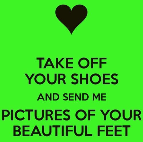 i-like-feet: Feel free to send in pictures of your feet ladies. You can choose to be anonymous or no