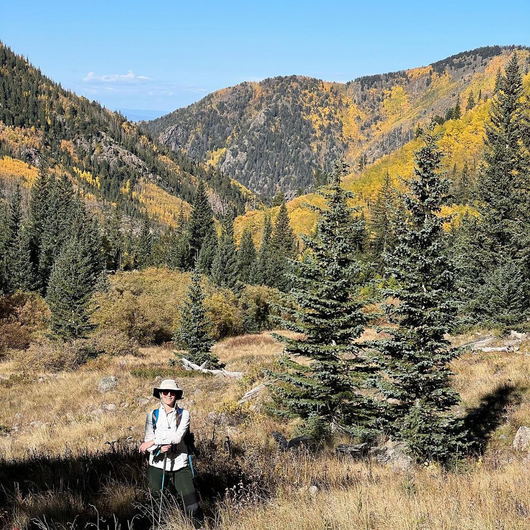 Hiking through the Aspens (at Colorado)
https://www.instagram.com/p/CjOzpcmMChz/?igshid=NGJjMDIxMWI=