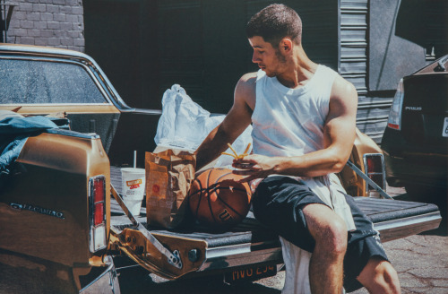 hotfamousmen:  Nick Jonas 