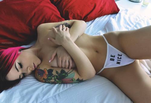 thatattoozone:    cortana bluephototaker  apertureaddict  