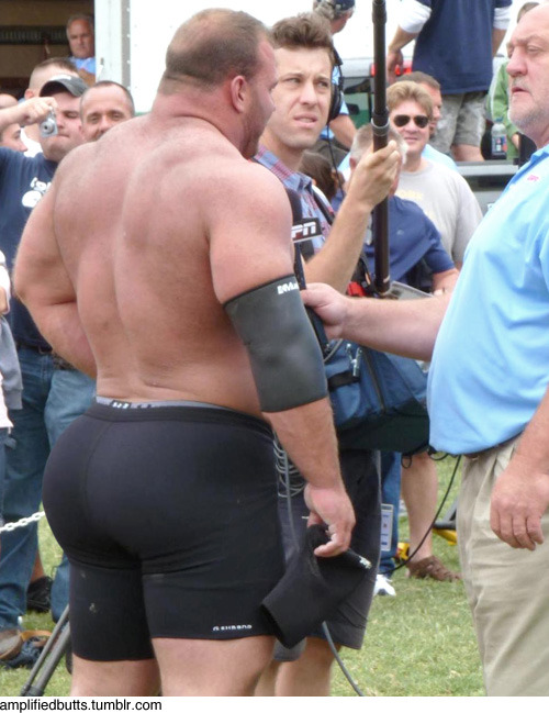 Man butts