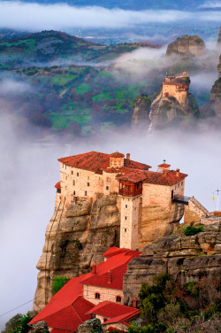 bluepueblo:   Mountain Top, Meteora, Greece photo via amy  