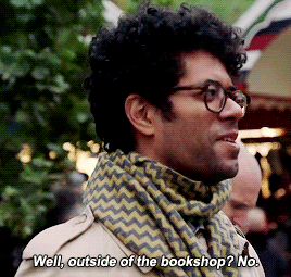 richardayoade: Richard Ayoade refusing to ride a roller coaster moments before riding a roller coast