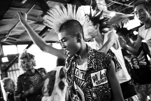 Sex connorcoverism:Burma’s underground punk pictures