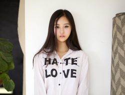 korean-dreams-girls:  Baek Su Min - September