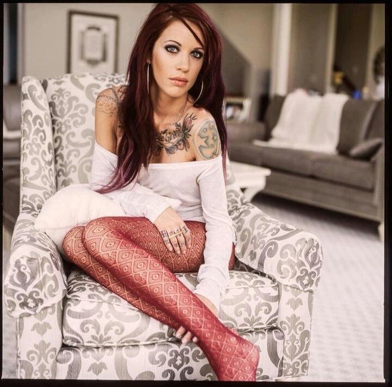 Women with tatoos