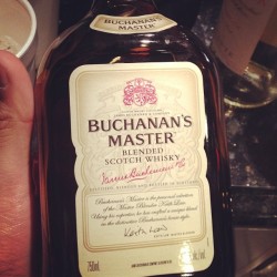 drugwar:  Mi favorito #happynewyears #buchanans