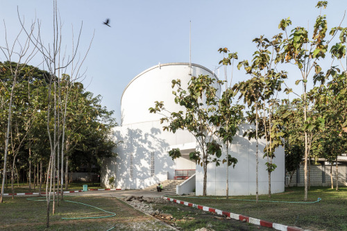 The Planetarium in People’s Park was built between 1986-1987. It was a donation by the Japanes