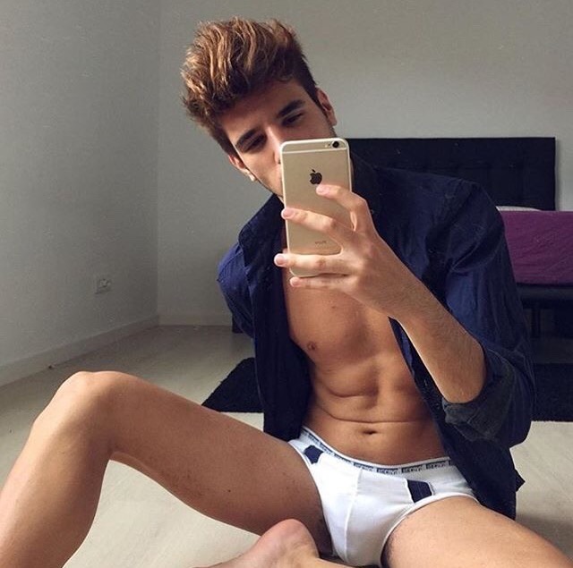 Guys Turn Me On