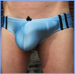 jockbrad:  All things sports gear … swimmers, wrestlers, football players, jockstraps, speedos and spandex! http://jockbrad.tumblr.com/ 