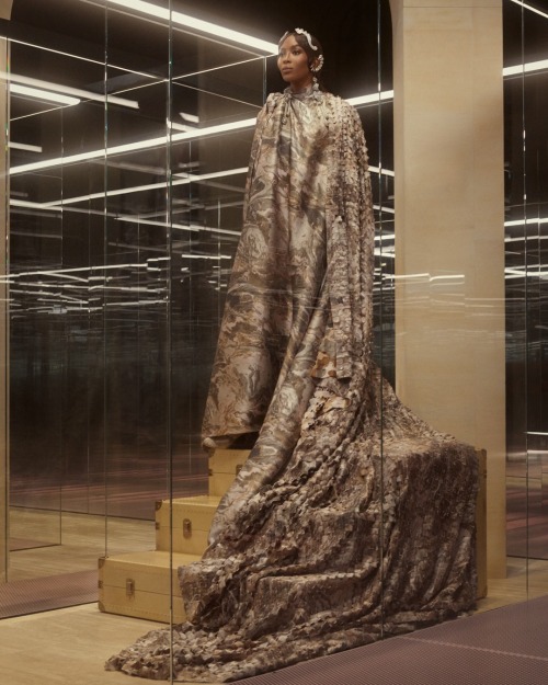 Fendi Spring Summer 2021 CollectionArtistic Director of Couture and Womenswear Collections: Kim Jone