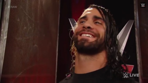 vices-and-converse:  The Diva of the Year nominees wait backstage for the Slammy results to be announced. 