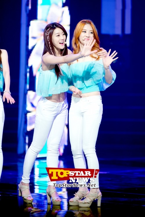 visualglow: 02/28 Seung A &amp; No Eul @ Mnet M! CountDown