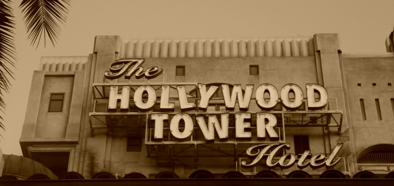 justlikedisney:  Don’t forget to check in… - Inside the Tower of Terror ϟ  