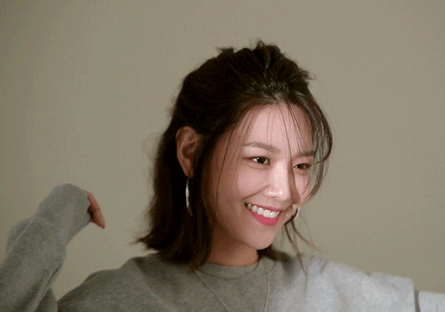 choisooyoungs:sooyoung for 1st look