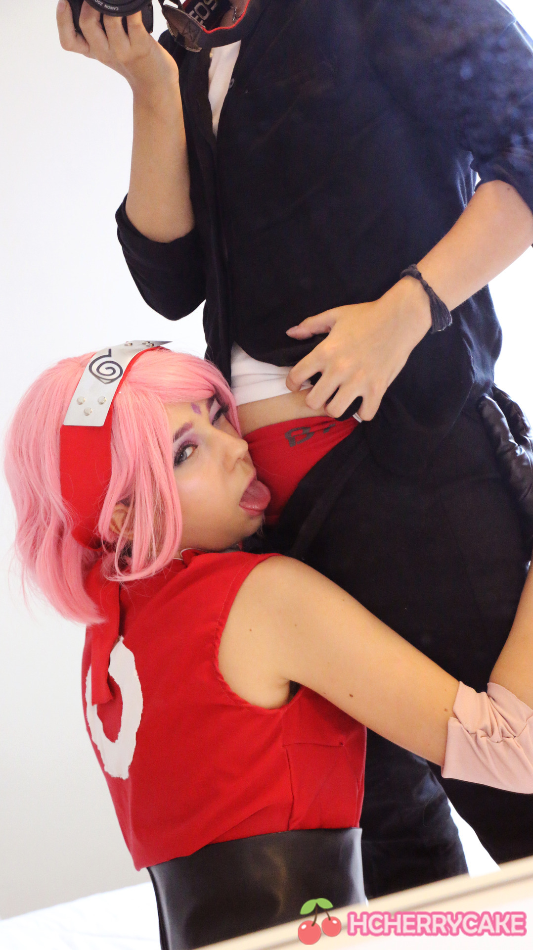hcherrycake: ***Sasusaku tribute** Cosplaying with bae   (ღ˘⌣˘ღ) Our Sasusaku’s