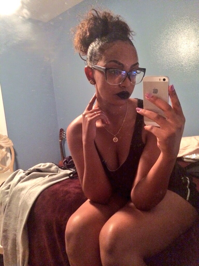 dopest-ethiopian:  did someone say #BlackOut?  Someone called her ugly, I&rsquo;m