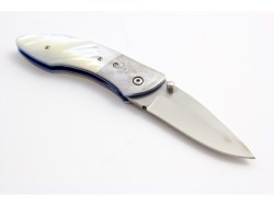 bladeade:  dress linerlock folder by steve woods 