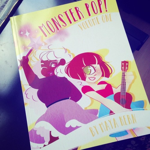 isthatwhatyoumint:The advance copies of the first volume of #monsterpop are here! If you missed the 