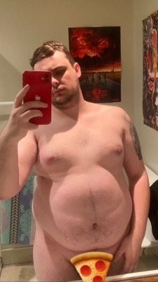 thick-n-ez-deactivated20220305:fleetwoodbigmacs:Not gonna need a pizza emoji to cover