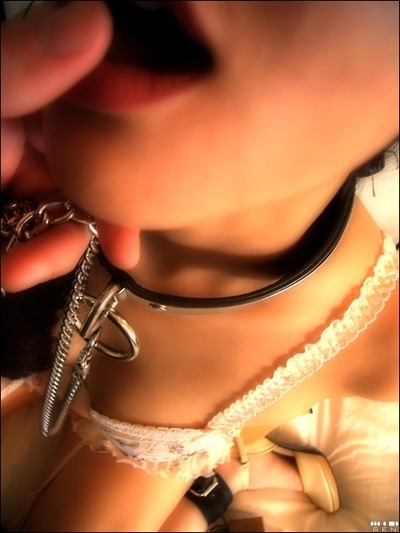 todare68:  sensualhumiliation:  collared !  Beautiful 